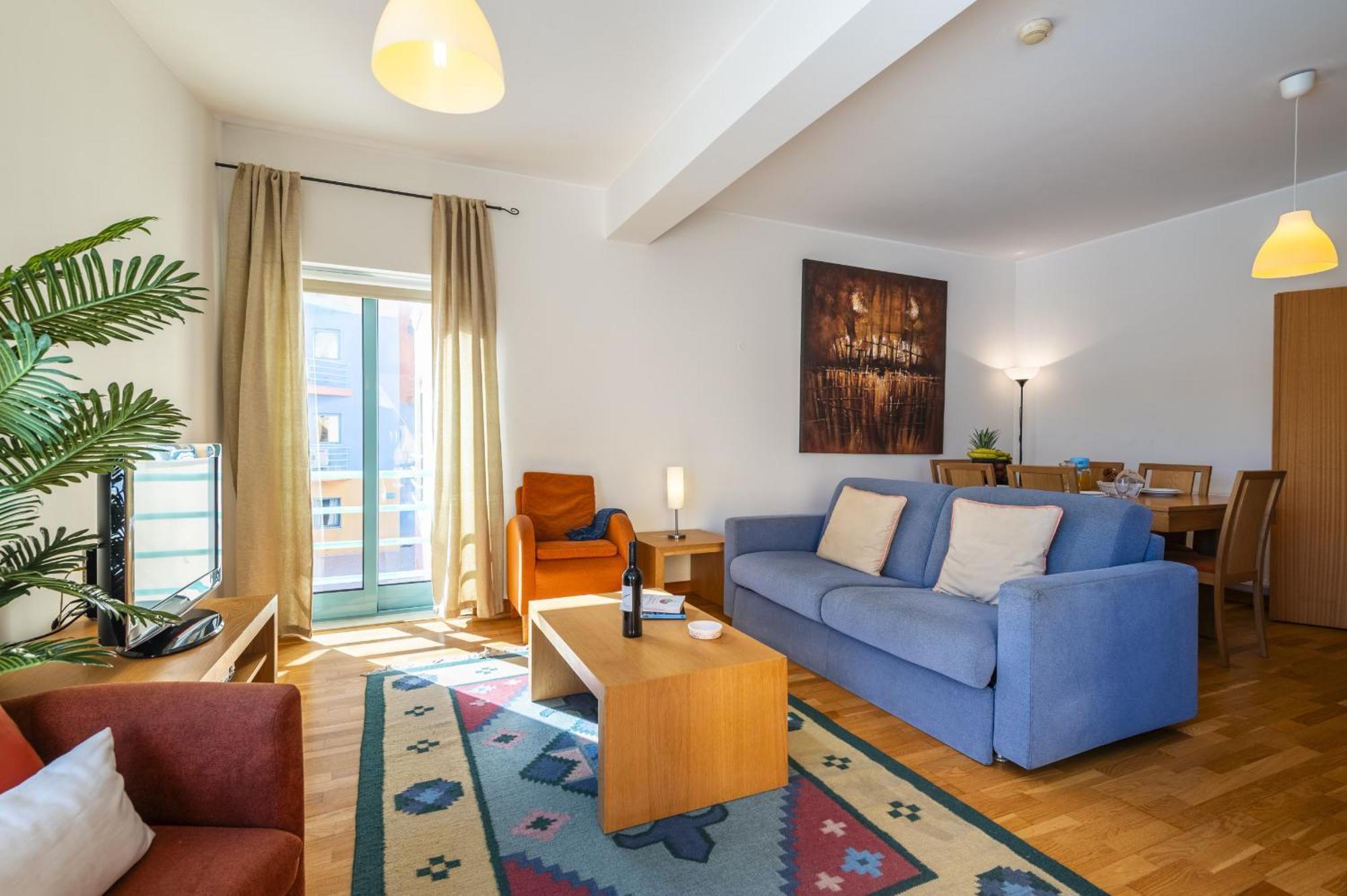 Marina Breeze Apartment With Pool - 900M From The Beach Albufeira Eksteriør billede